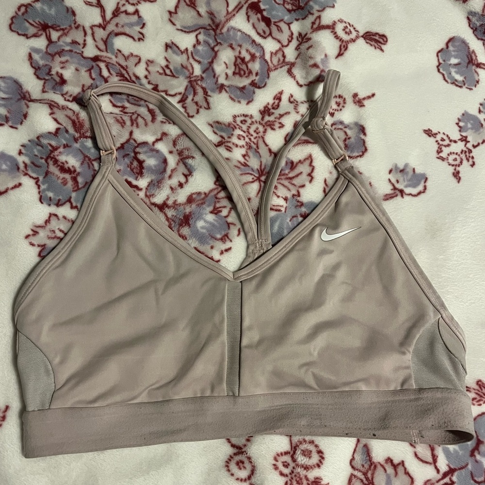 Nike Cream Sports Bra for Intense Workouts